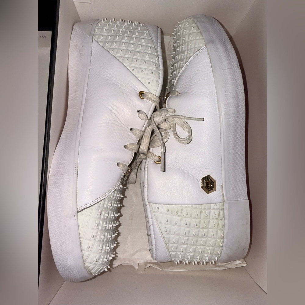 Nike LeBron XIII Lifestyle